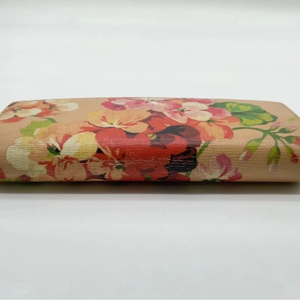 Auth Gucci Flora Leather Beige X Multicolor Long Wallet W/Box